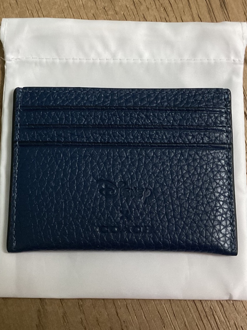 New Disney X Coach Donald Duck Card Case In Blue Regenerative Leather - Picture 3 of 3